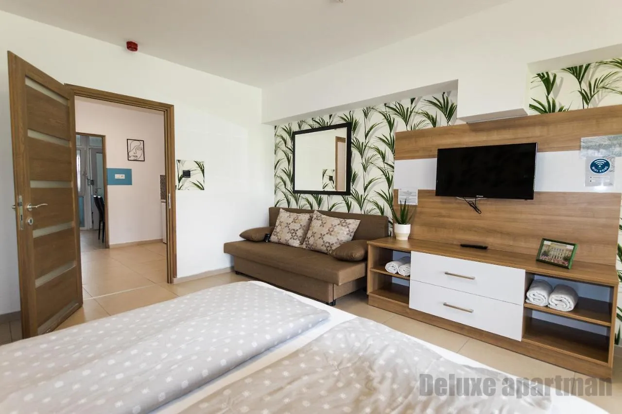 Tisza Gyoengye Apartmanok Segedín 0*,