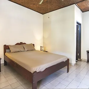 https://puri-agung-homestay.hotelsseminyak.net